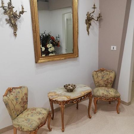 Hotel Ostuni Crispi House Zewnętrze zdjęcie