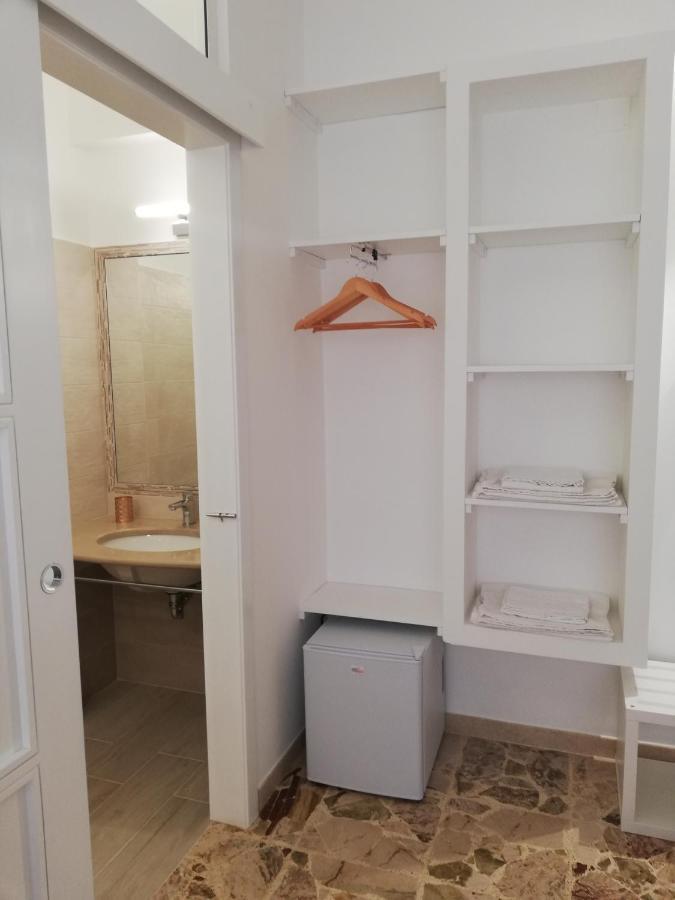 Hotel Ostuni Crispi House Zewnętrze zdjęcie